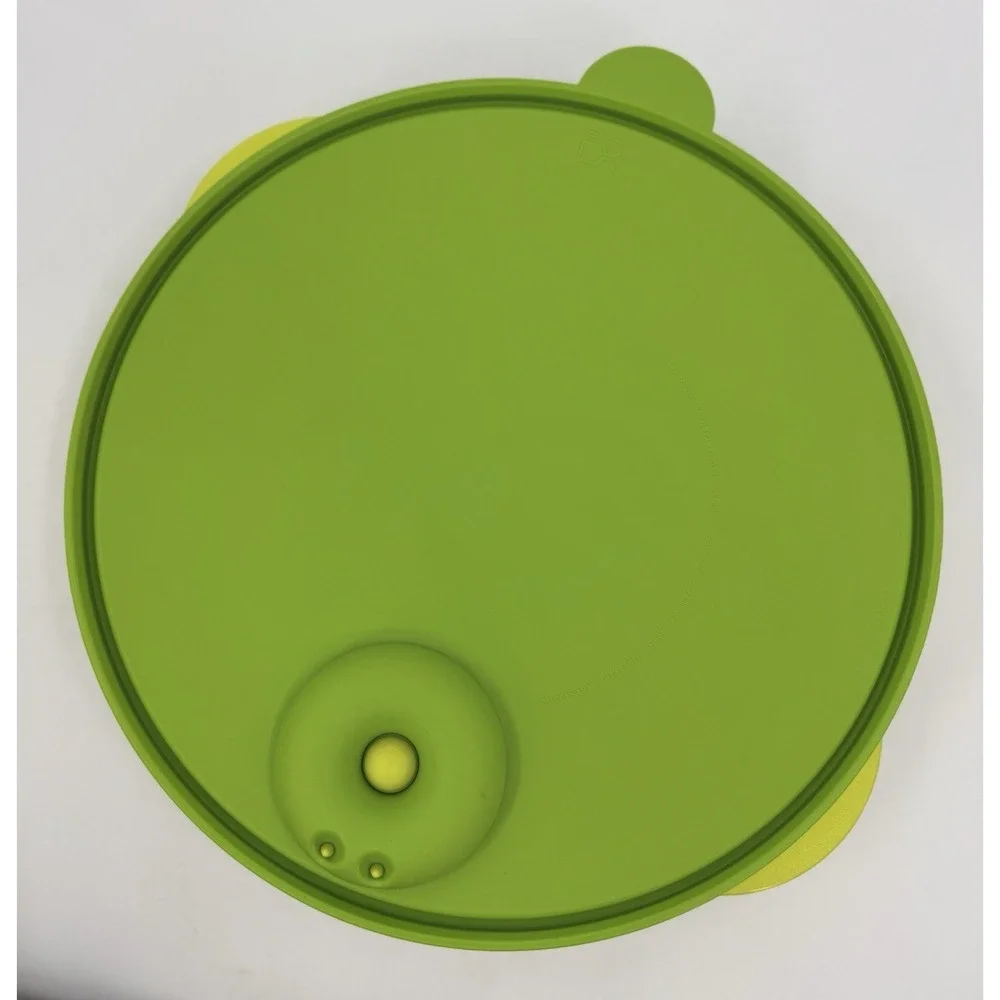 Tupperware 3284C-1 Green & Yellow Crystal Wave 3‎ Triple Divided Bowl Vented NEW